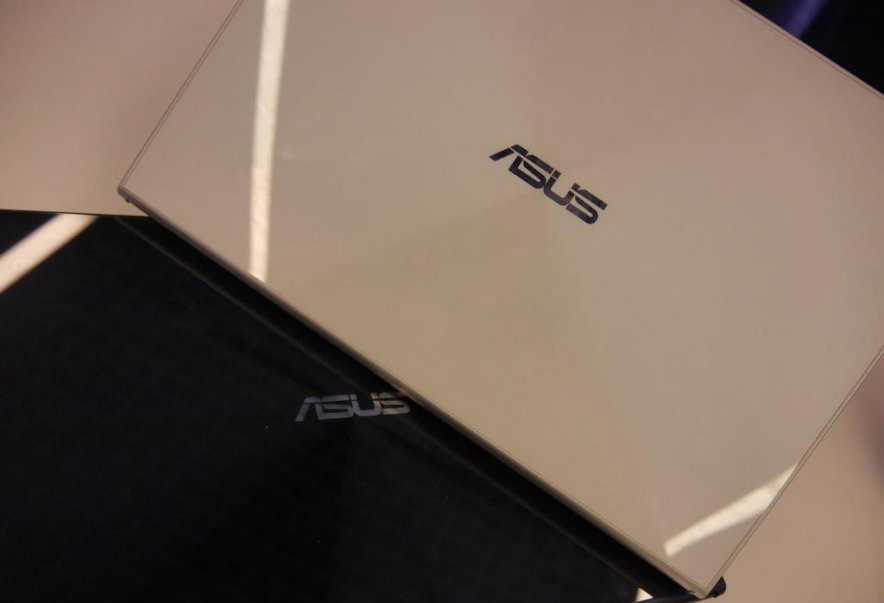 Asus ընկերությունը ցուցադրել է իր նոր ultrabook-ը