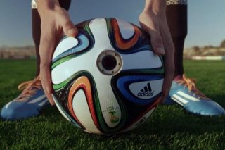 Adidas-ը Աշխարհի Գավաթի գնդակը զրահում է HD-տեսախցիկներով