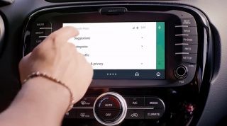 Google-ը ցուցադրում է Android Auto-յի հնարավորությունները