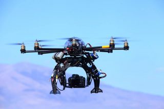 Մեկնարկում են «Անօդաչու թռչող սարքերի» ու «Իրեր գտնող և տեղափոխող ռոբոտների» մրցույթները